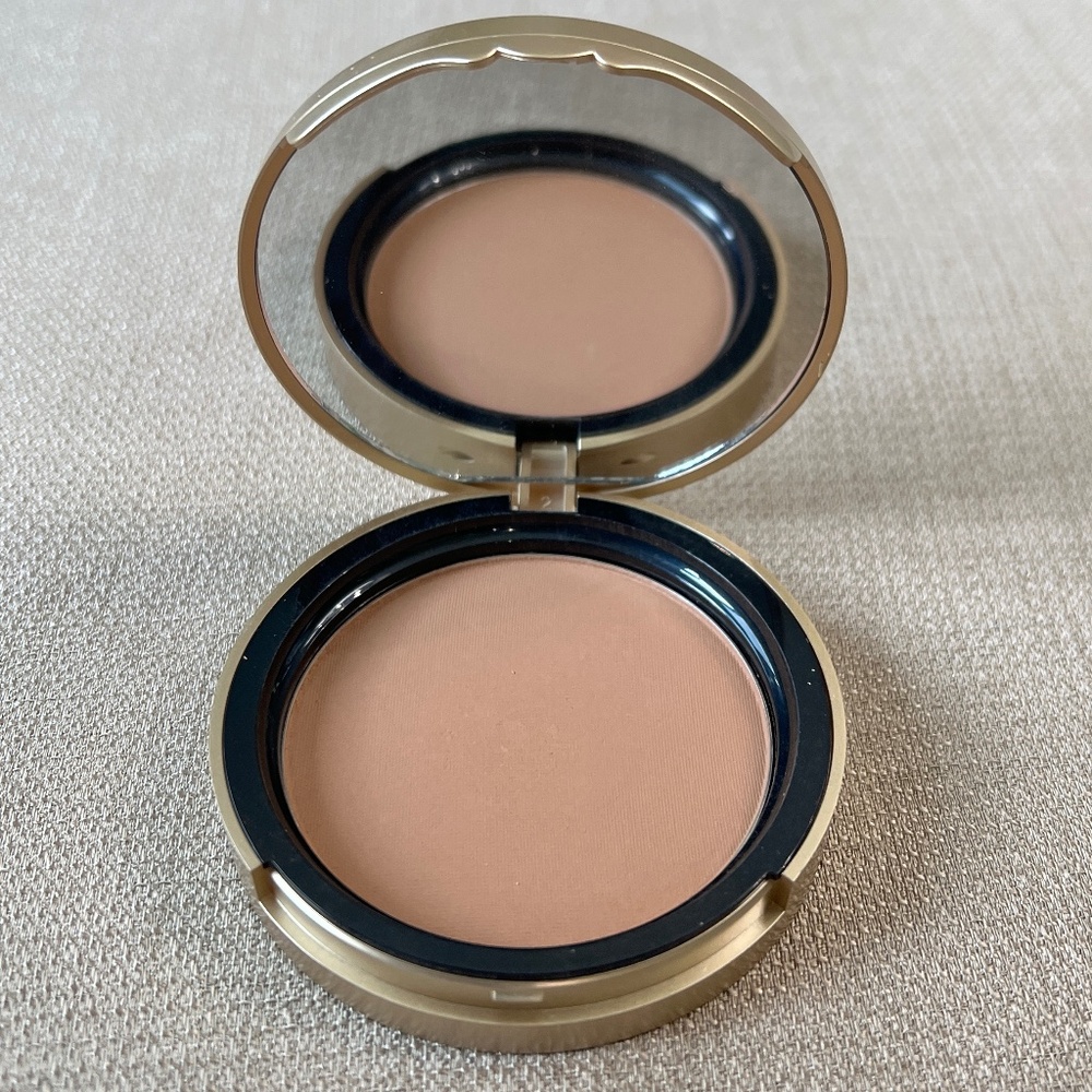 Too Faced Chocolate Soleil Bronzer - Medium/Deep Matte Bronzer NEW - Picture 3 of 3